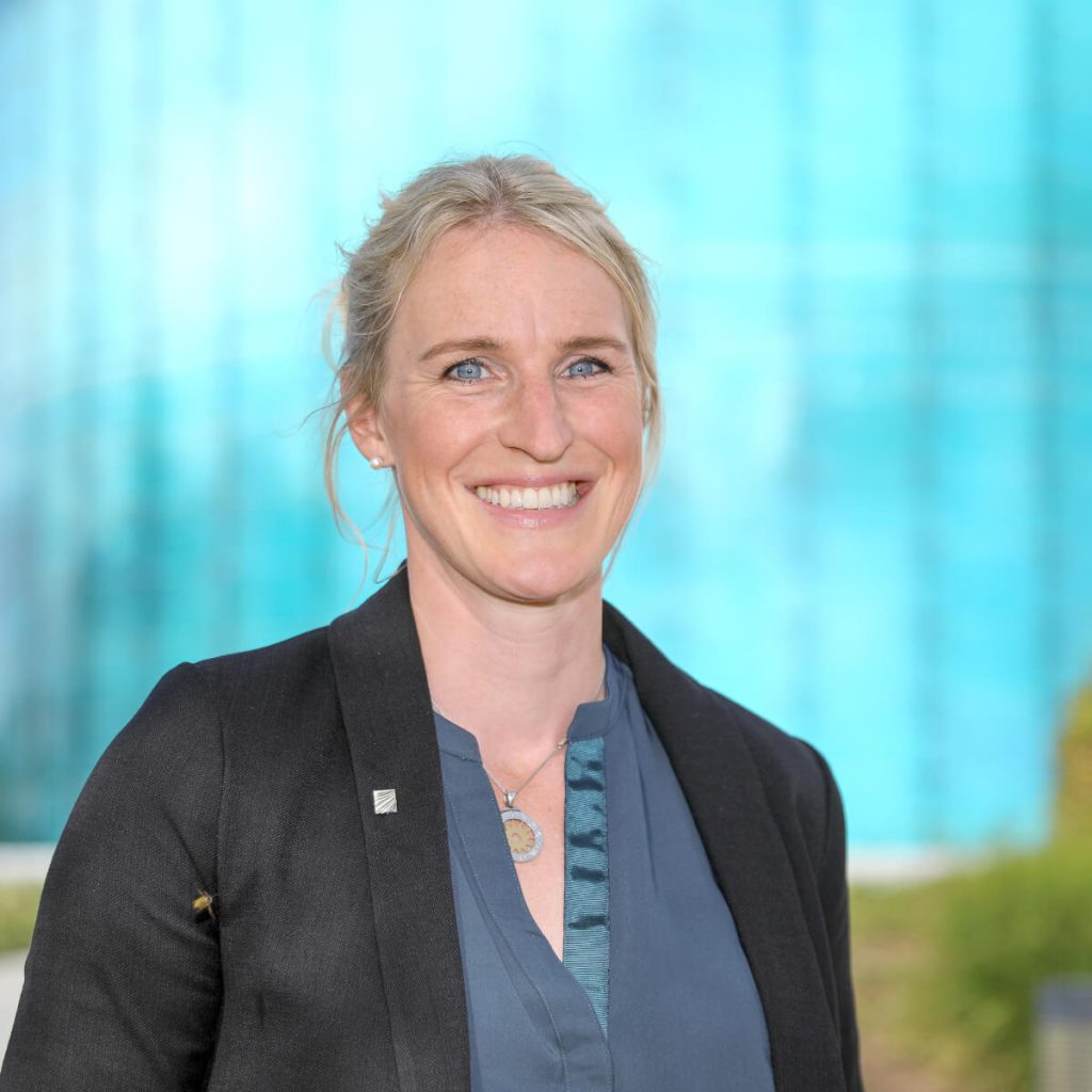Porträt Prof. Dr. oec. Julia Arlinghaus